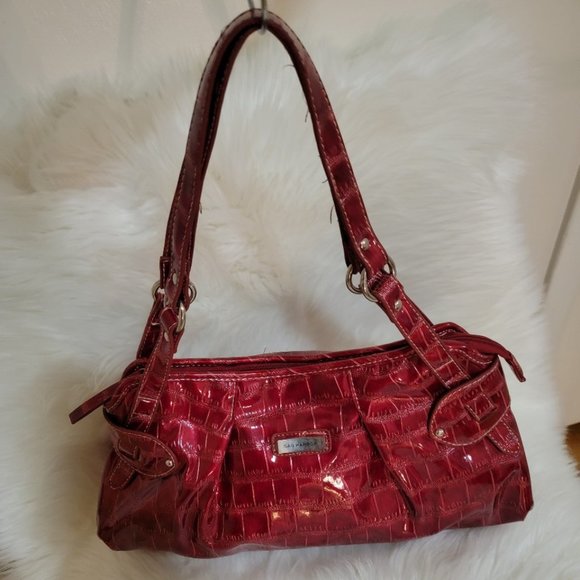 Sag Harbor Women's Red Bag, NWT - Picture 1 of 4